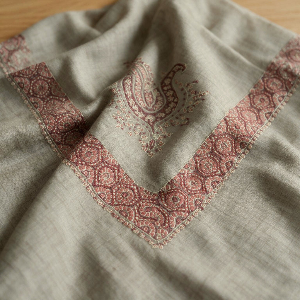 Ward Kashmiri pashmina ghutra in natural ecru with rose pink paisley sozni embroidery