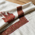 Kashmiri pashmina ghutra embroidery close-up