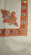 Zinjafr Kashmiri pashmina ghutra, oatmeal base with a vermilion orange corner motif and a vermilion border of ivory rosettes