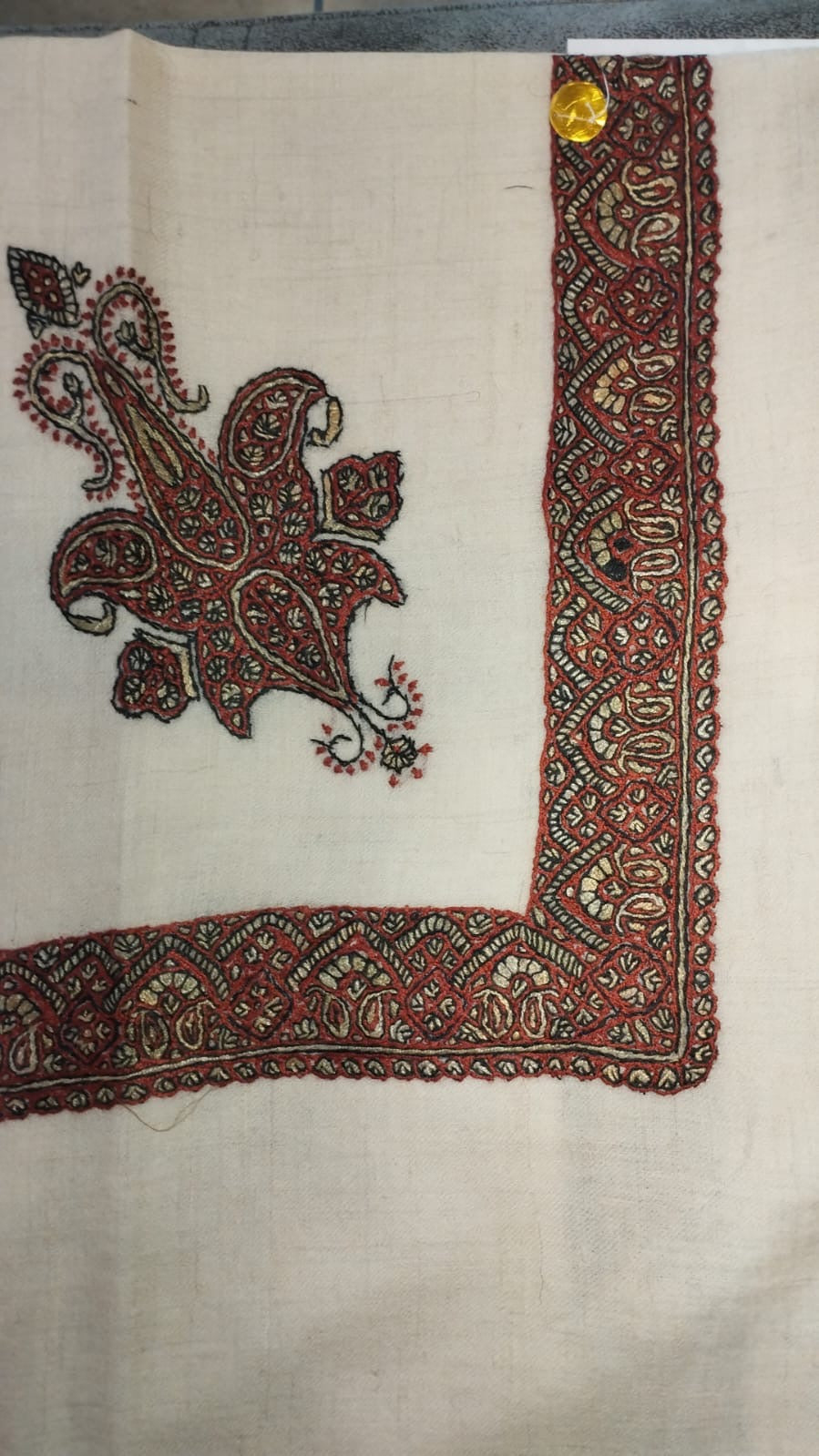 Unnab Kashmiri pashmina ghutra, cream base with a deep maroon corner motif and border, with fine gold accents
