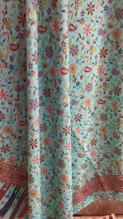 Nilufar shawl close-up, turquoise florals